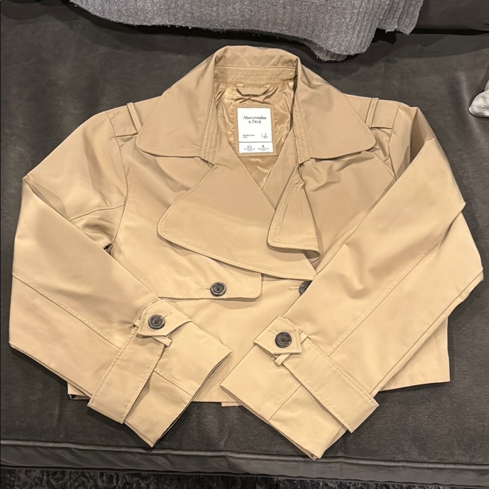Abercrombie & Fitch Tan Women's Jacket
